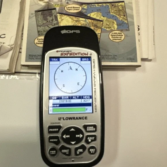 Lowrance iFinder Expedition C GPS & WAAS  Receiver Includes Manuals Map Create 6 - Picture 6 of 15